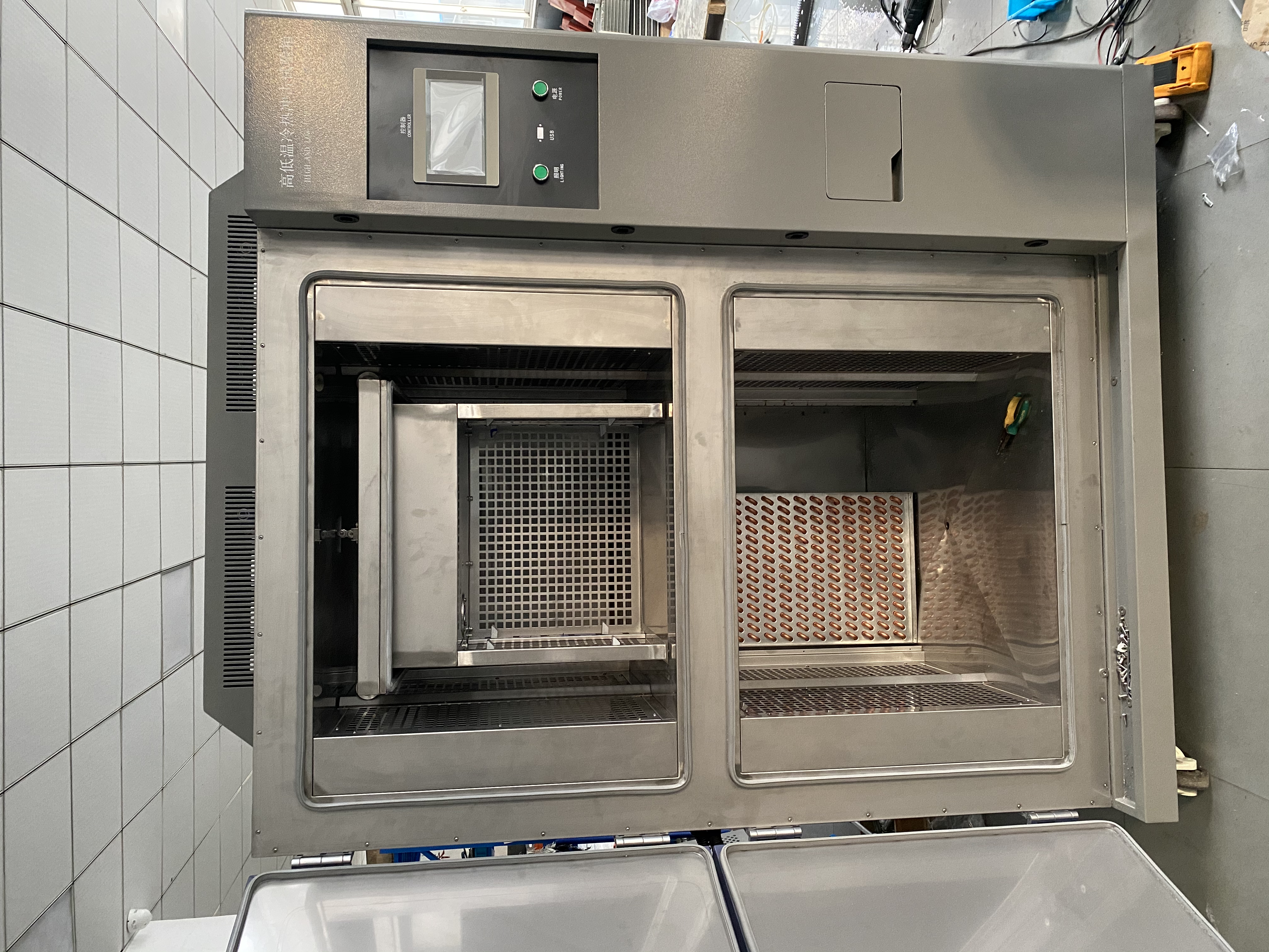 兩廂冷熱沖擊試驗箱示意圖