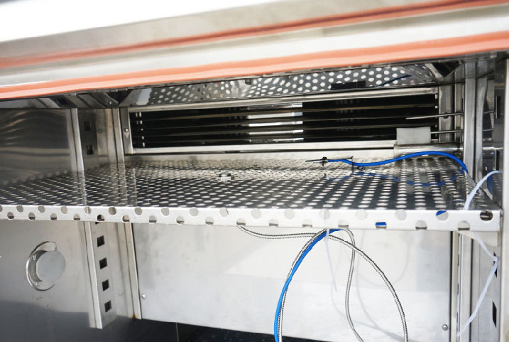 氙燈老化箱內部示意圖